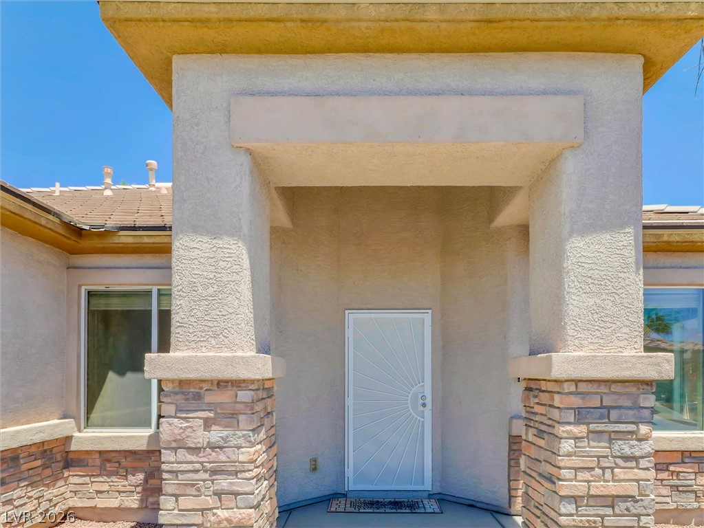 716 Fiesta Del Rey Avenue Property Photo 4