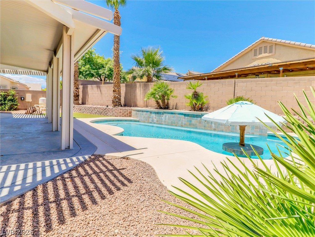 716 Fiesta Del Rey Avenue Property Photo 7