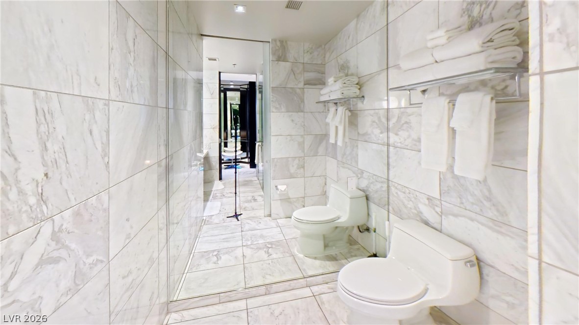 4381 West Flamingo Road 902 /904 Property Photo 17