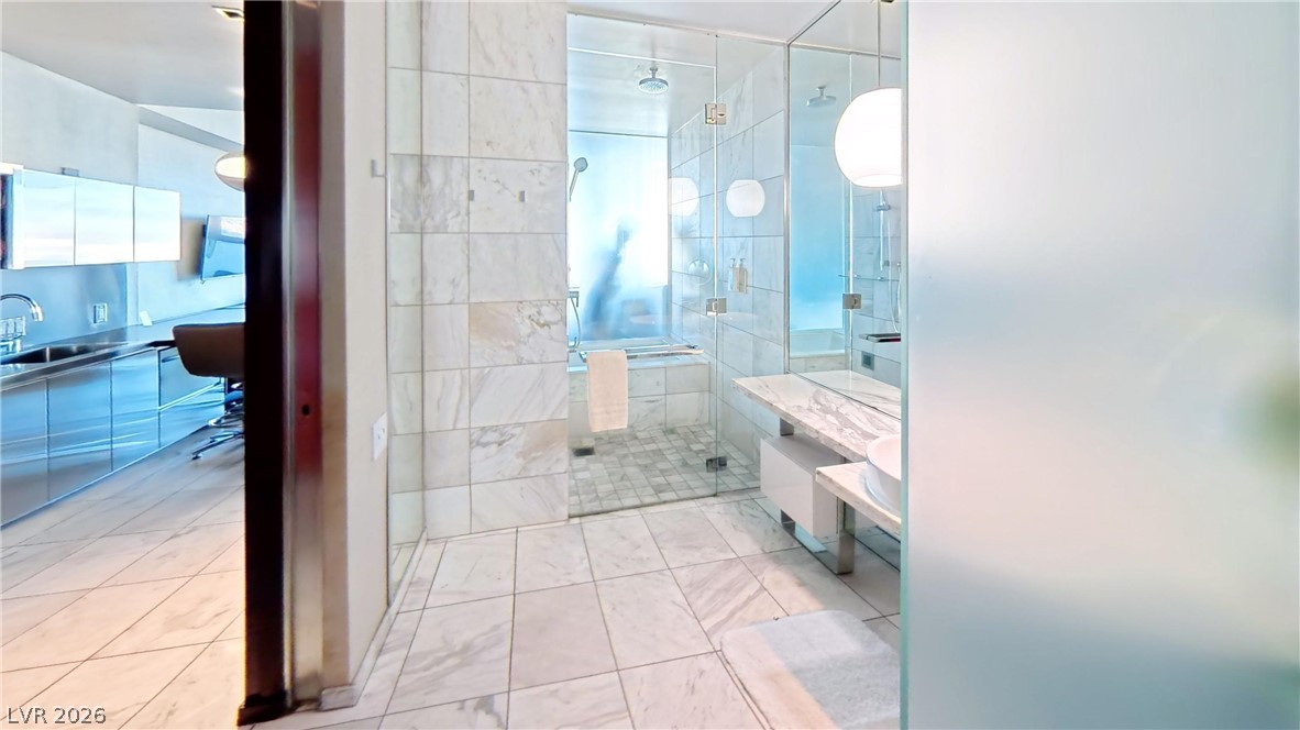 4381 West Flamingo Road 902 /904 Property Photo 25