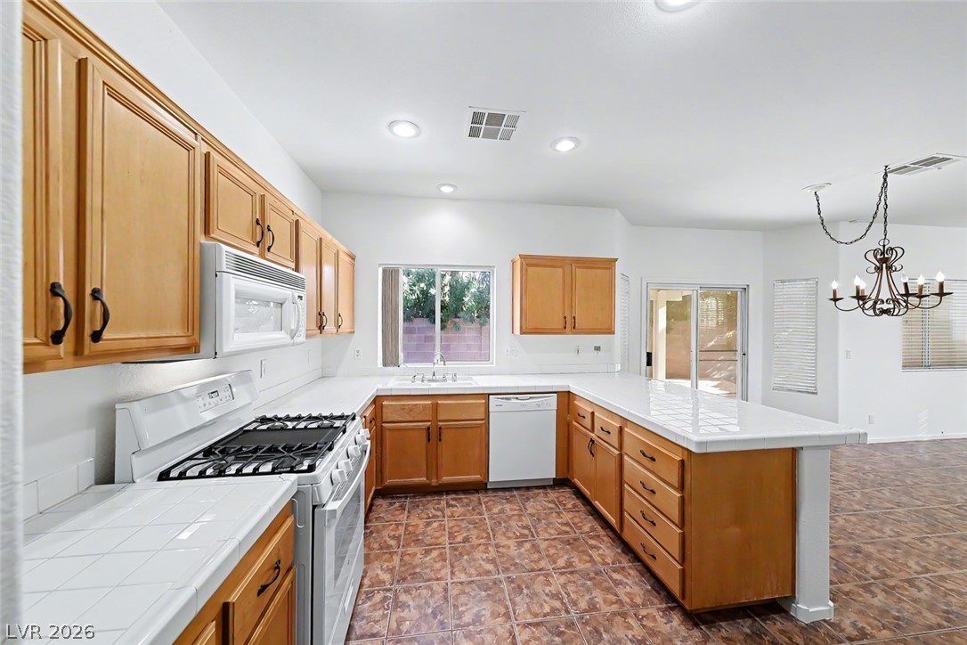 999 Whispering Grove Avenue Property Photo 16