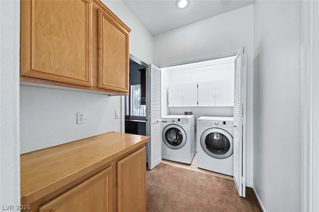 999 Whispering Grove Avenue Property Photo 34