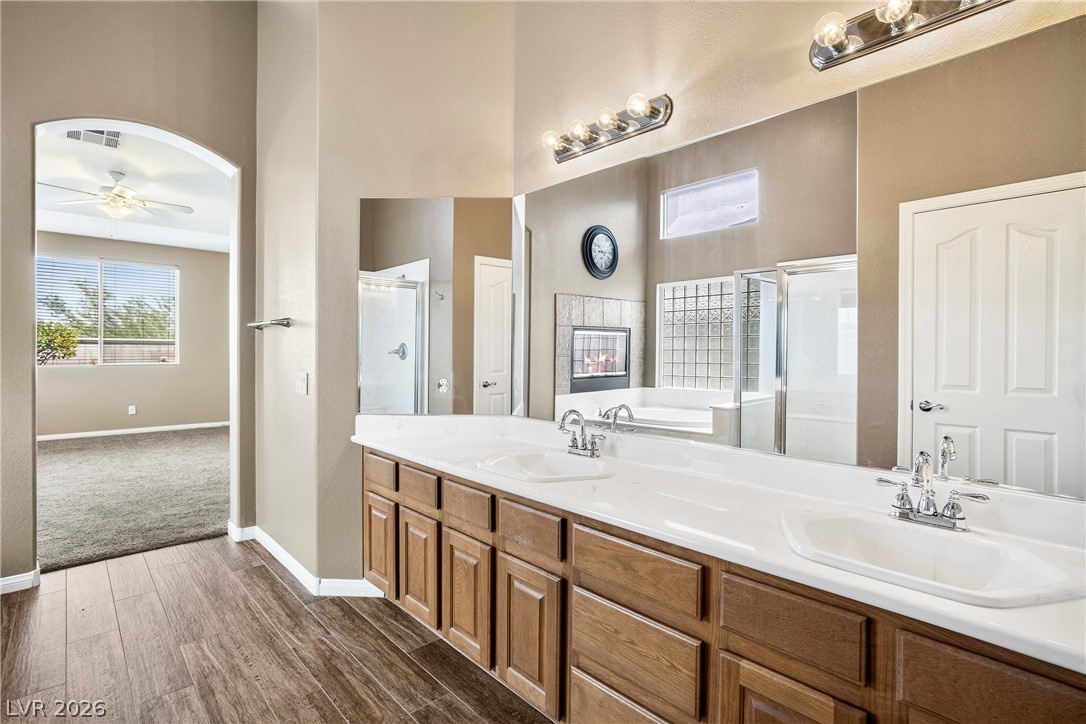 348 Quiet Harbor Drive Property Photo 17