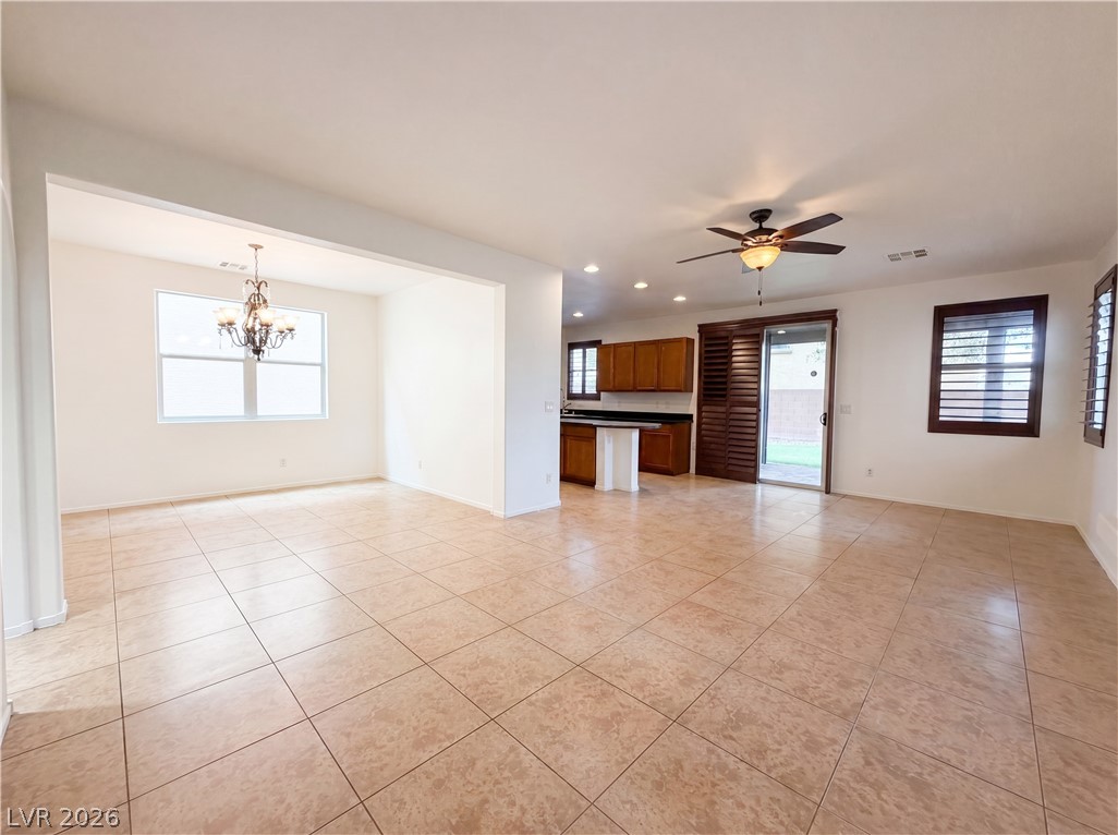 7478 Benlomond Property Photo 3