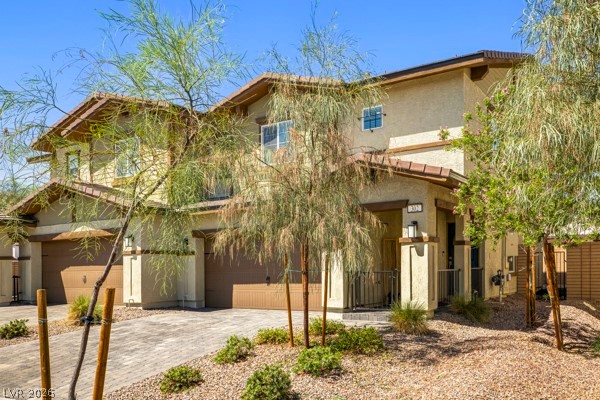 302 Bay Village Place Property Photo 1