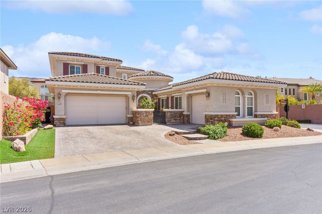 1389 Enchanted River Drive Property Photo 1