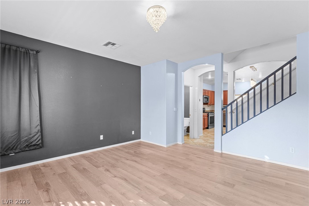 6786 Travertine Lane Property Photo 9