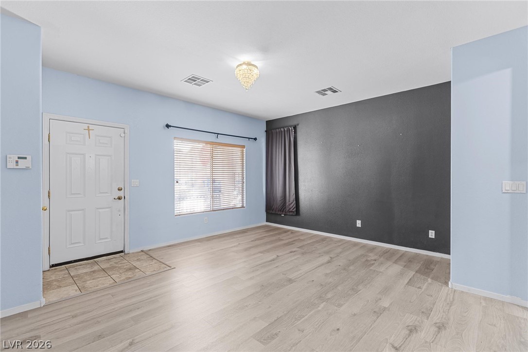 6786 Travertine Lane Property Photo 10