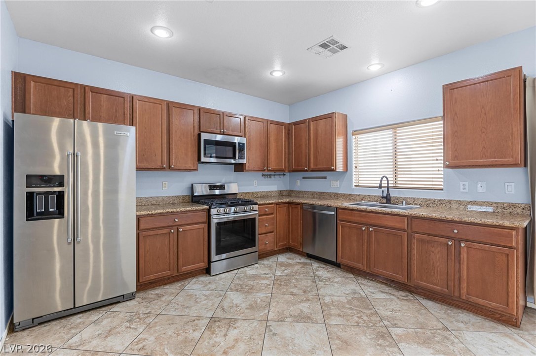 6786 Travertine Lane Property Photo 14