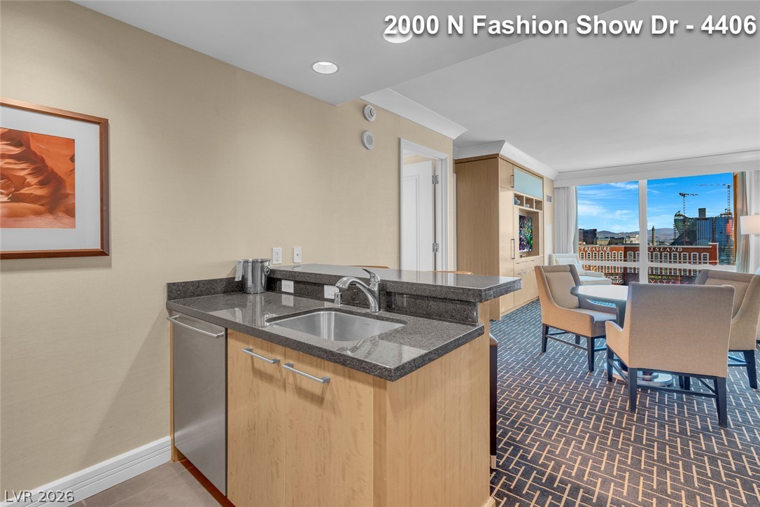 2000 Fashion Show Drive 4406 Property Photo 23