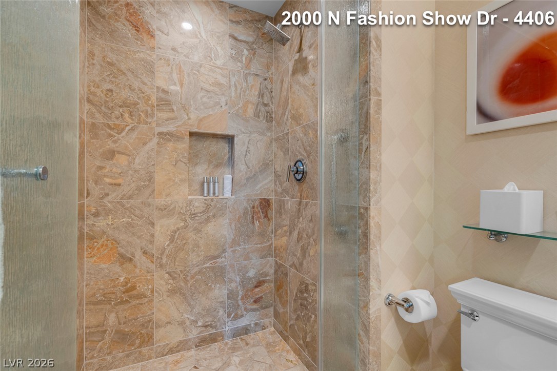 2000 Fashion Show Drive 4406 Property Photo 26