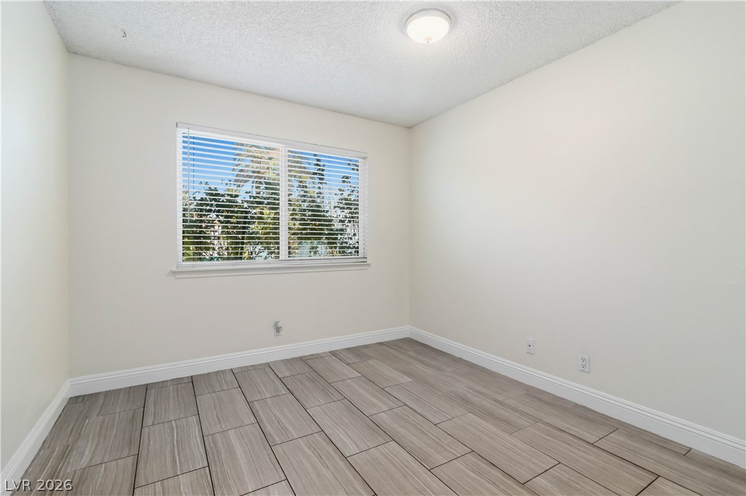 4358 Hobbs Drive Property Photo 30