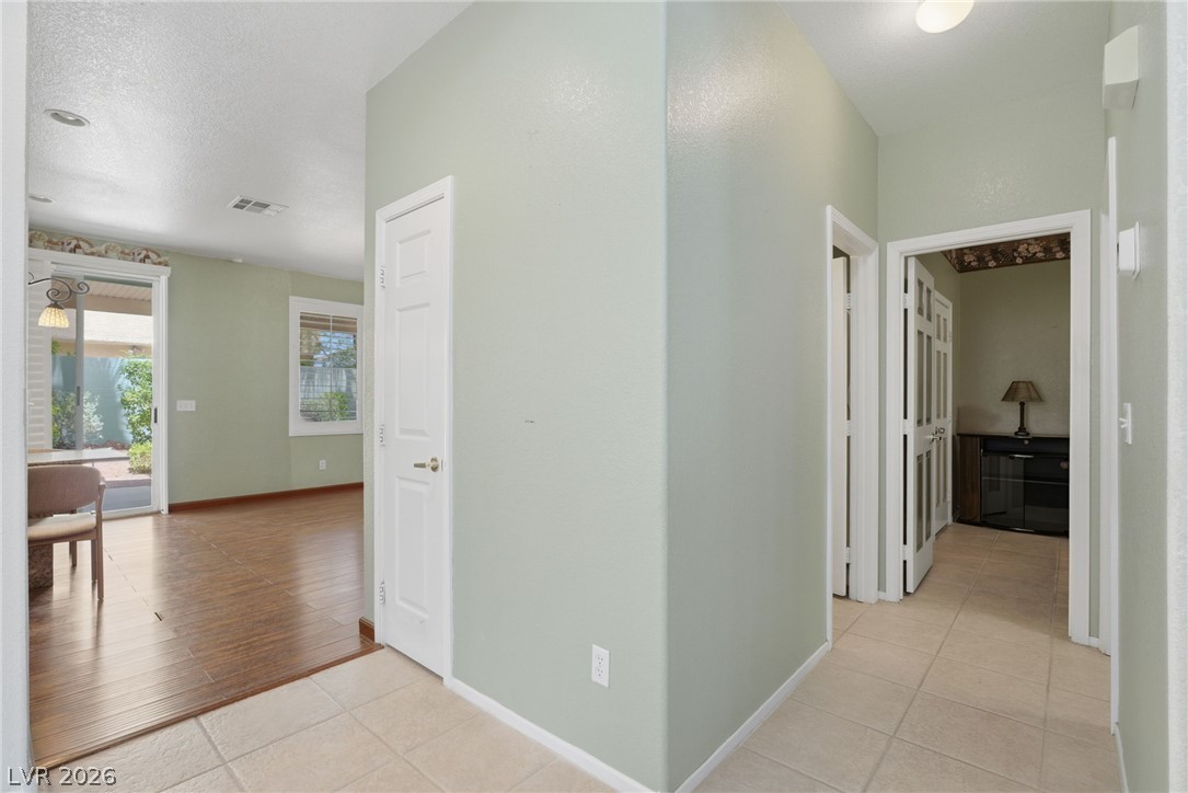 9190 West Naples Drive Property Photo 11
