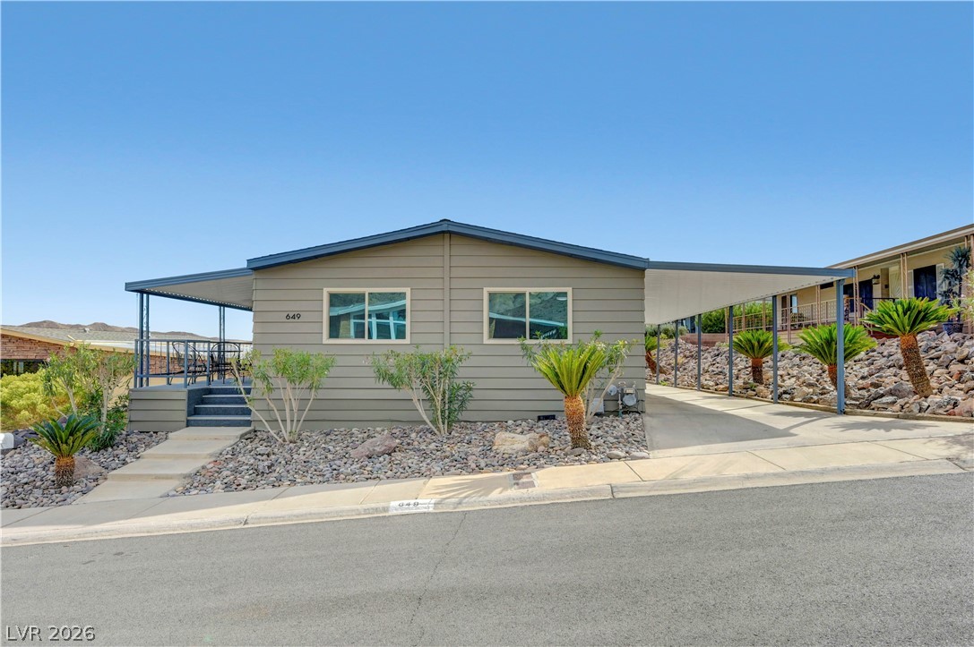 649 Mount Bona Way Property Photo 2