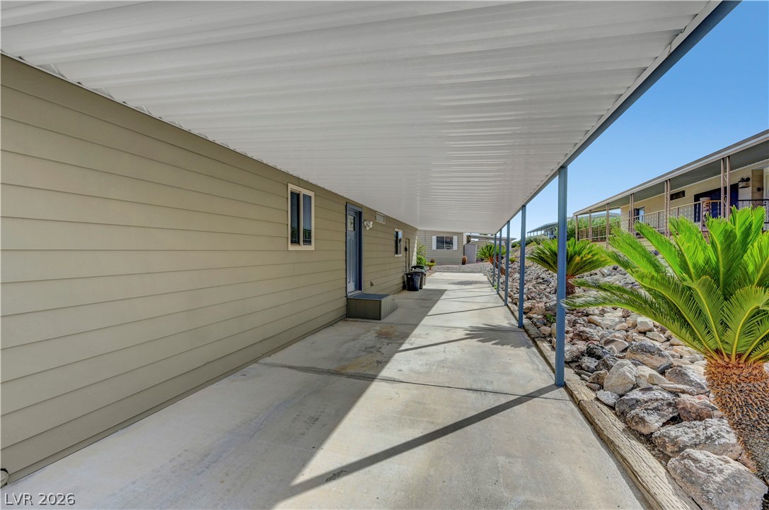 649 Mount Bona Way Property Photo 5