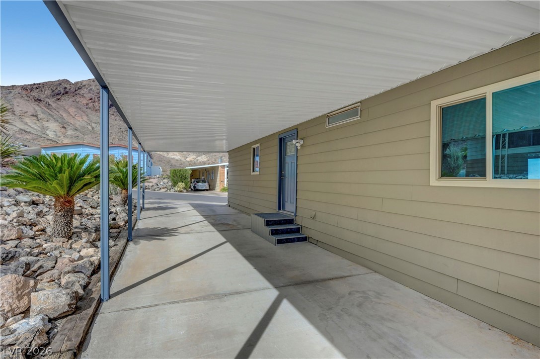 649 Mount Bona Way Property Photo 6