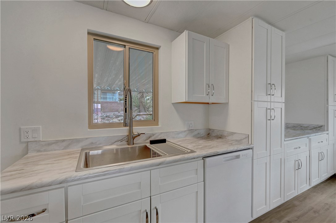 649 Mount Bona Way Property Photo 30