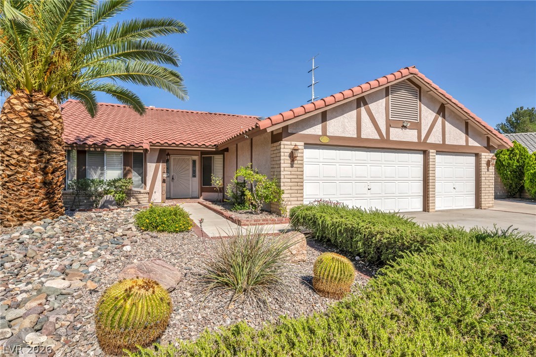 1605 Brocado Lane Property Photo 4