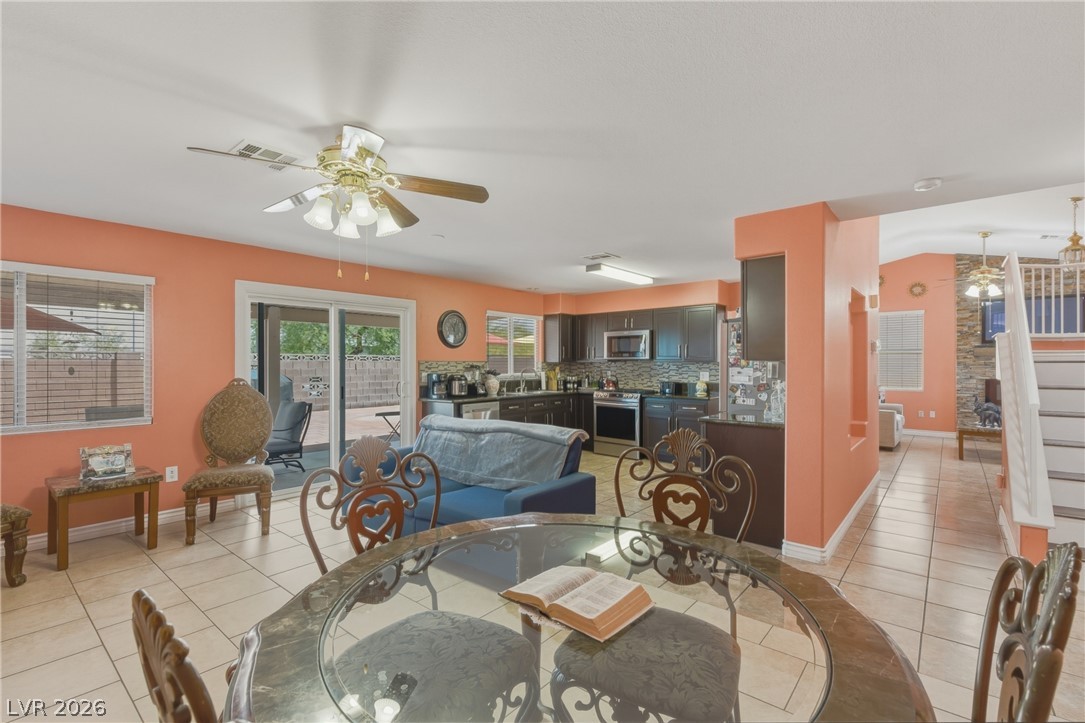 104 Zenith Point Avenue Property Photo 14