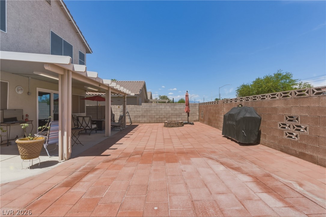 104 Zenith Point Avenue Property Photo 29