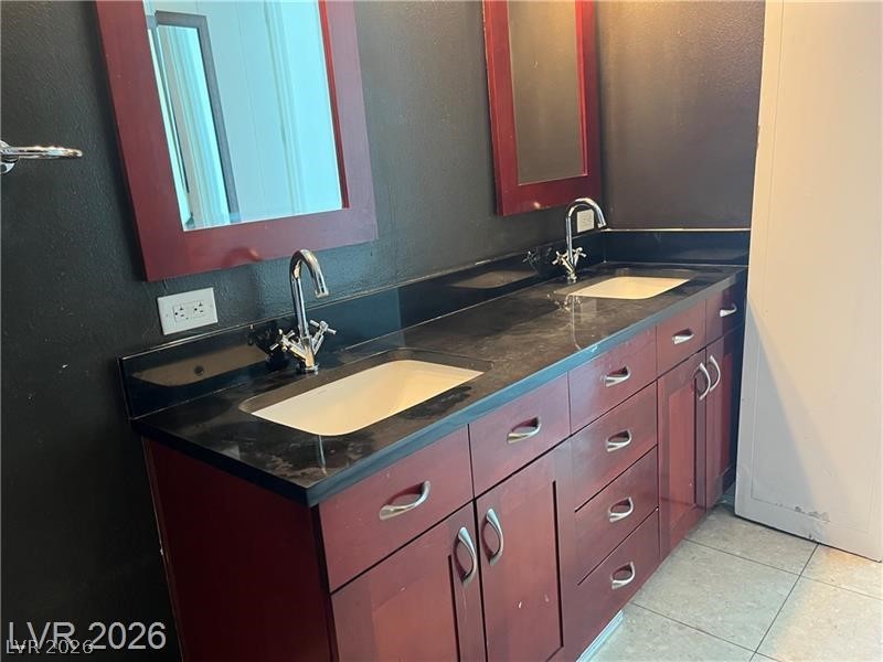 4575 Dean Martin Drive 1011 Property Photo 7