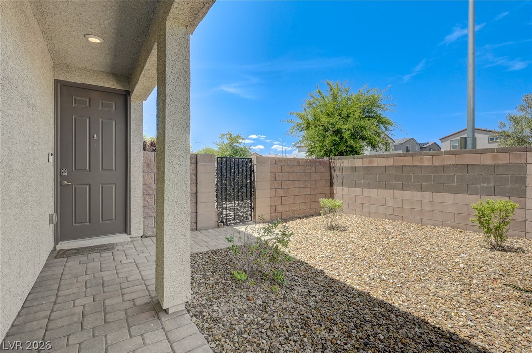 9307 Roadmaster Court Property Photo 3