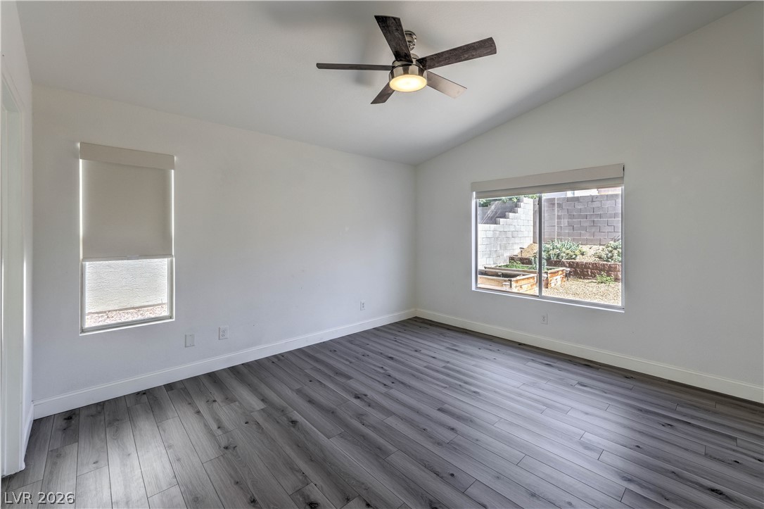 8032 Exploration Avenue Property Photo 18