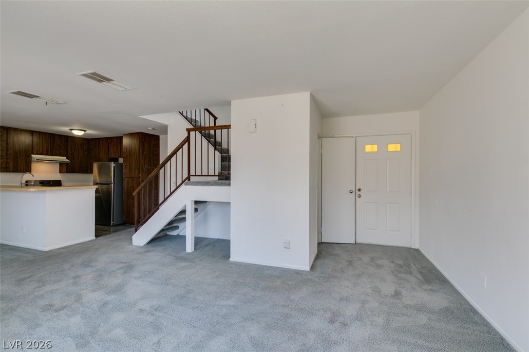 4335 Galore Avenue Property Photo 9