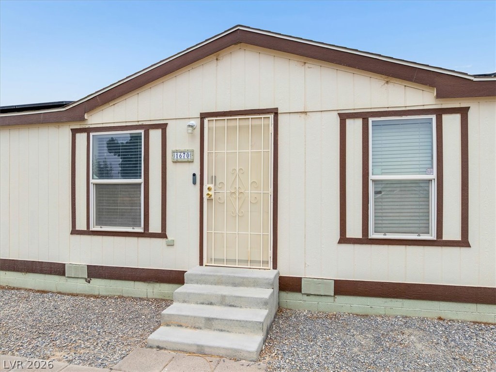 1670 Gee Street Property Photo 6