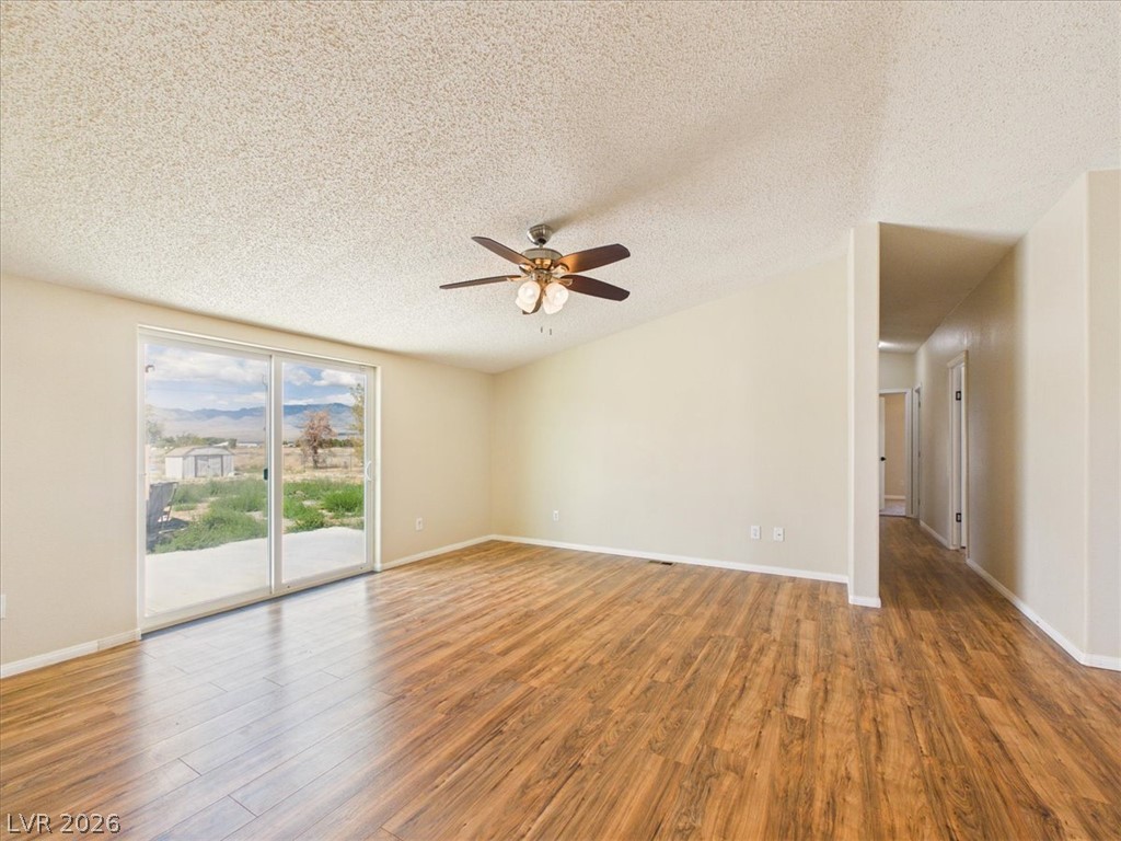 1670 Gee Street Property Photo 12