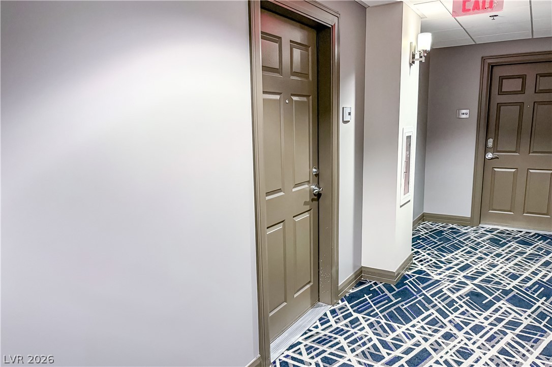150 Las Vegas Boulevard 1813 Property Photo 4