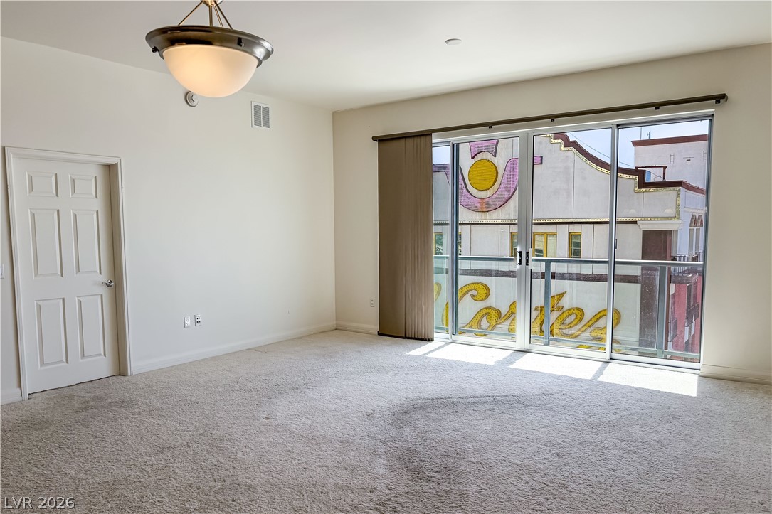 150 Las Vegas Boulevard 1813 Property Photo 13