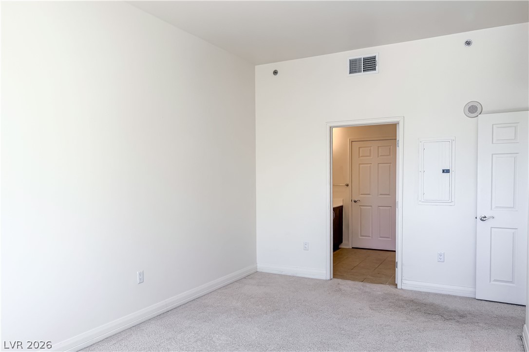150 Las Vegas Boulevard 1813 Property Photo 28