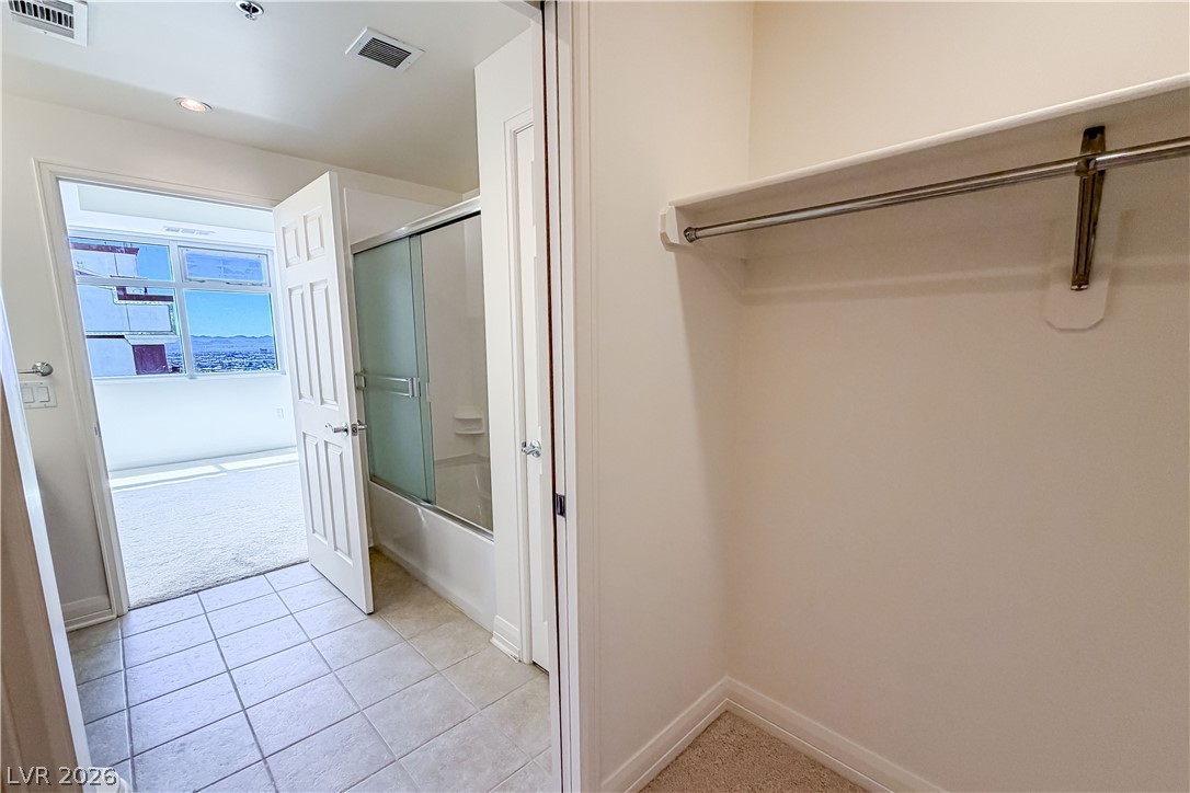 150 Las Vegas Boulevard 1813 Property Photo 32