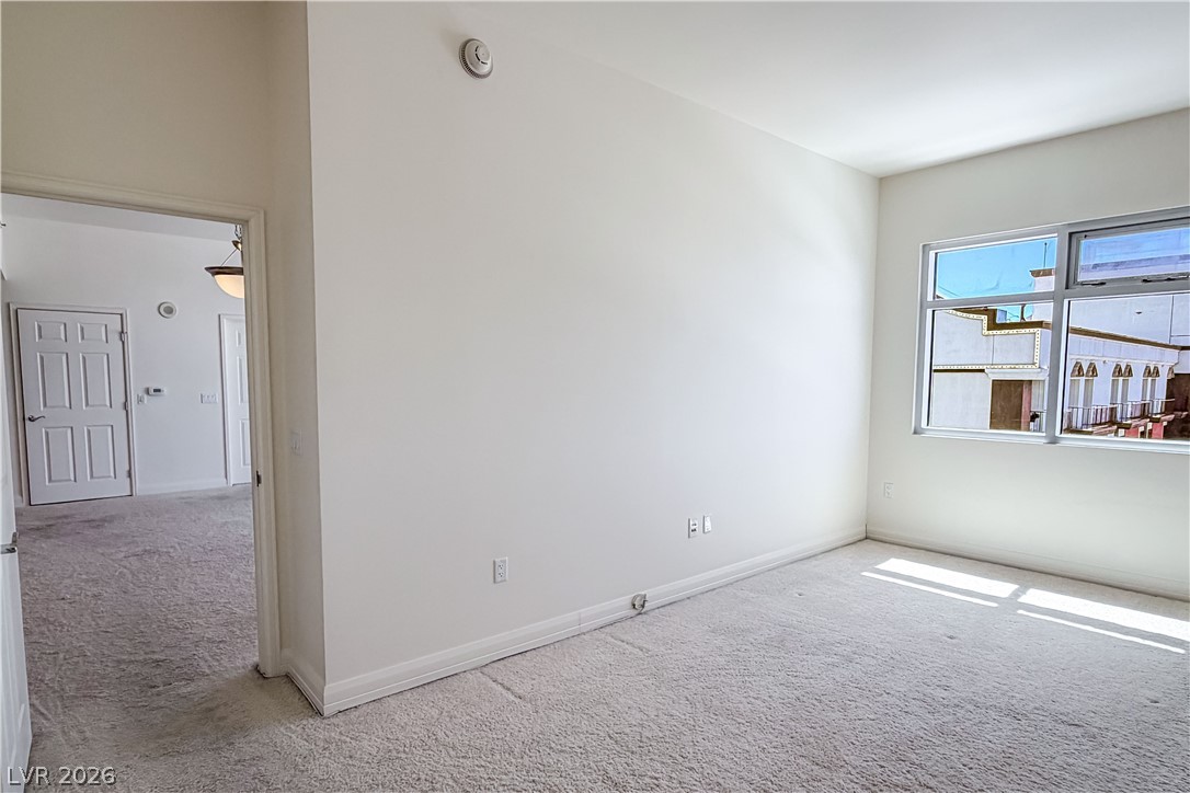 150 Las Vegas Boulevard 1813 Property Photo 37