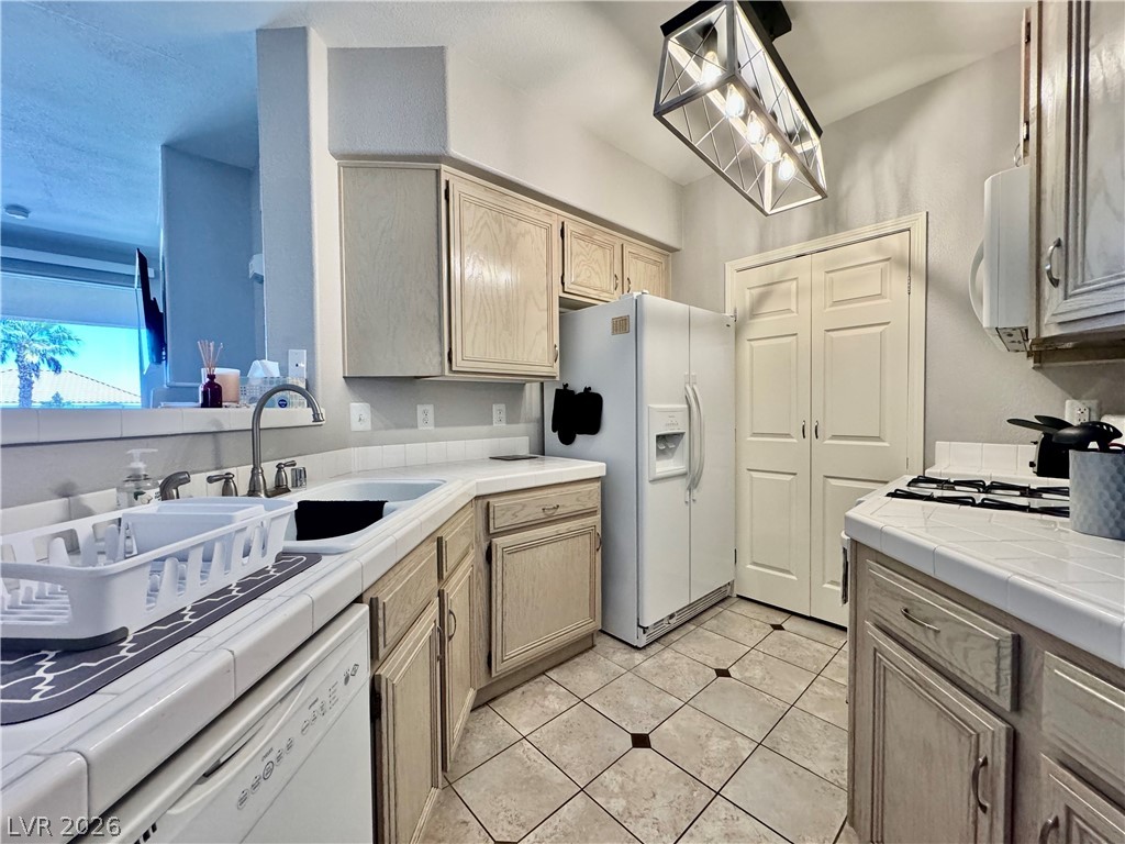 7151 South Durango Drive 307 Property Photo 4