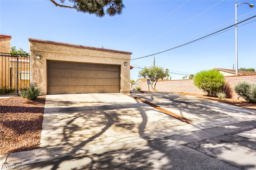 1882 Camino Verde Lane Property Photo 7