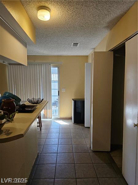 211 North Lamb Boulevard D Property Photo 5