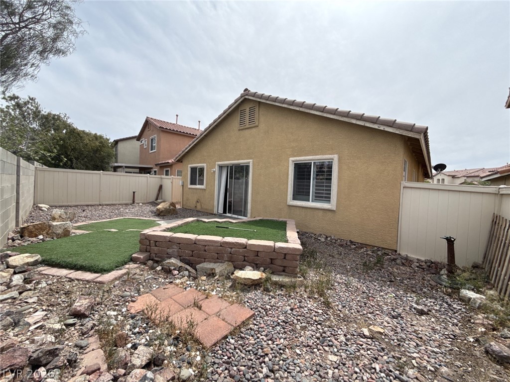 824 Blushing Rose Place Property Photo 25