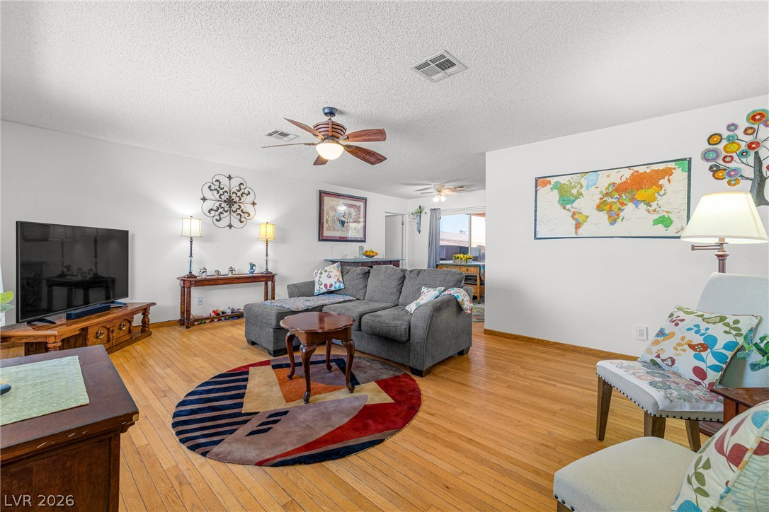 1575 Navajo Avenue Property Photo 11