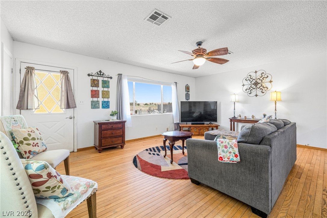 1575 Navajo Avenue Property Photo 13