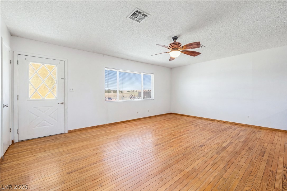 1575 Navajo Avenue Property Photo 14