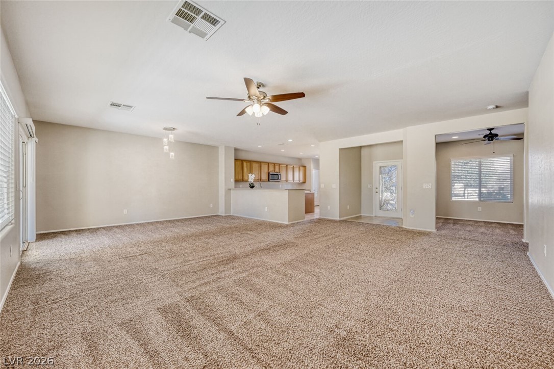 3219 Kingbird Drive Property Photo 5