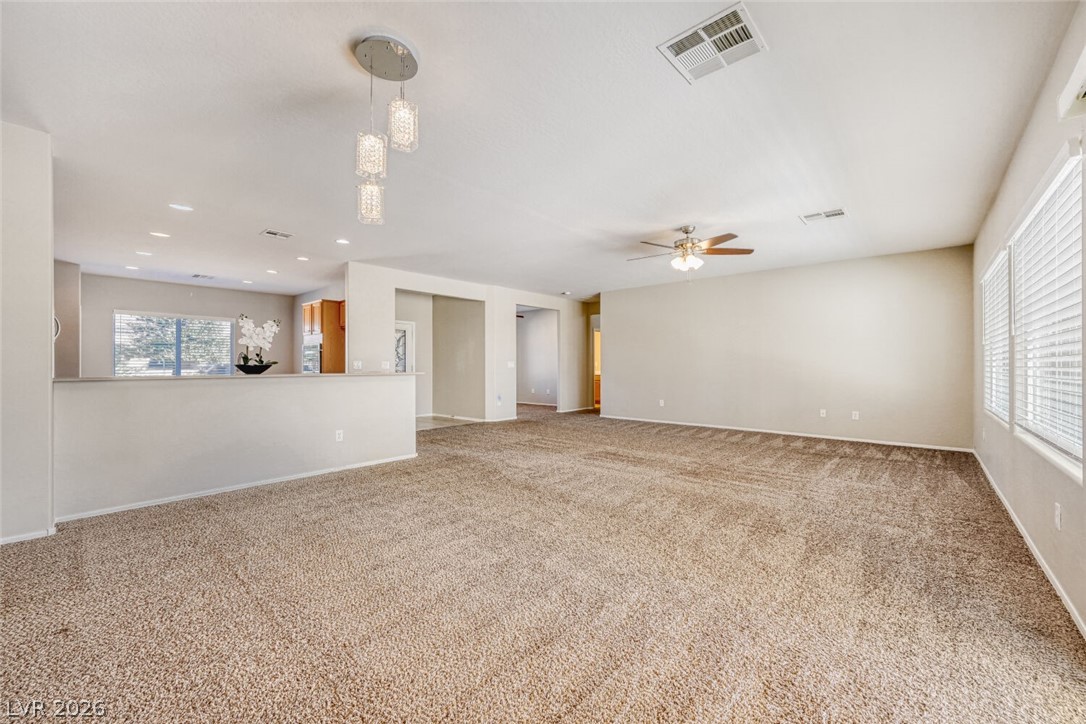 3219 Kingbird Drive Property Photo 7