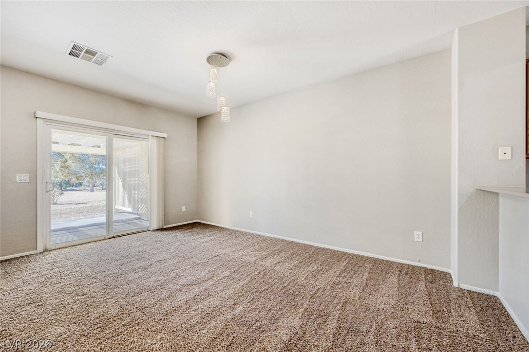 3219 Kingbird Drive Property Photo 10