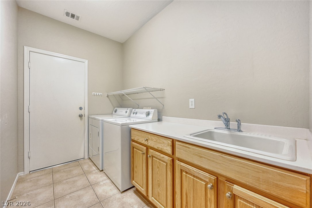 3219 Kingbird Drive Property Photo 24