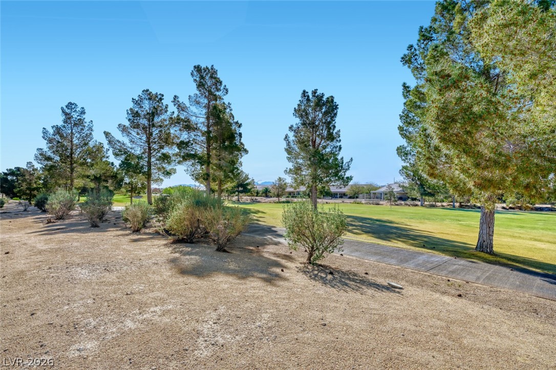 3219 Kingbird Drive Property Photo 26