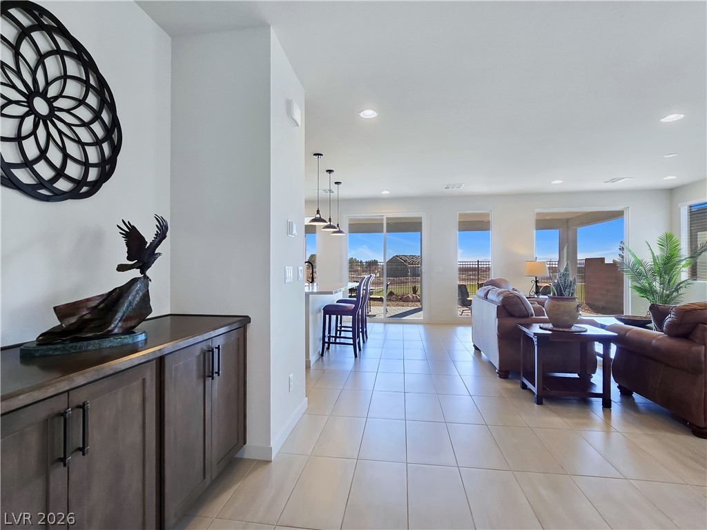 4567 East Cactus Canyon Drive Property Photo 5