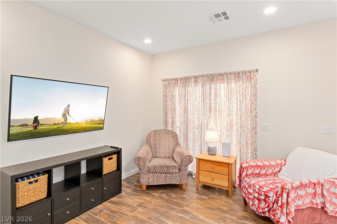 3604 Kingfishers Catch Avenue Property Photo 14