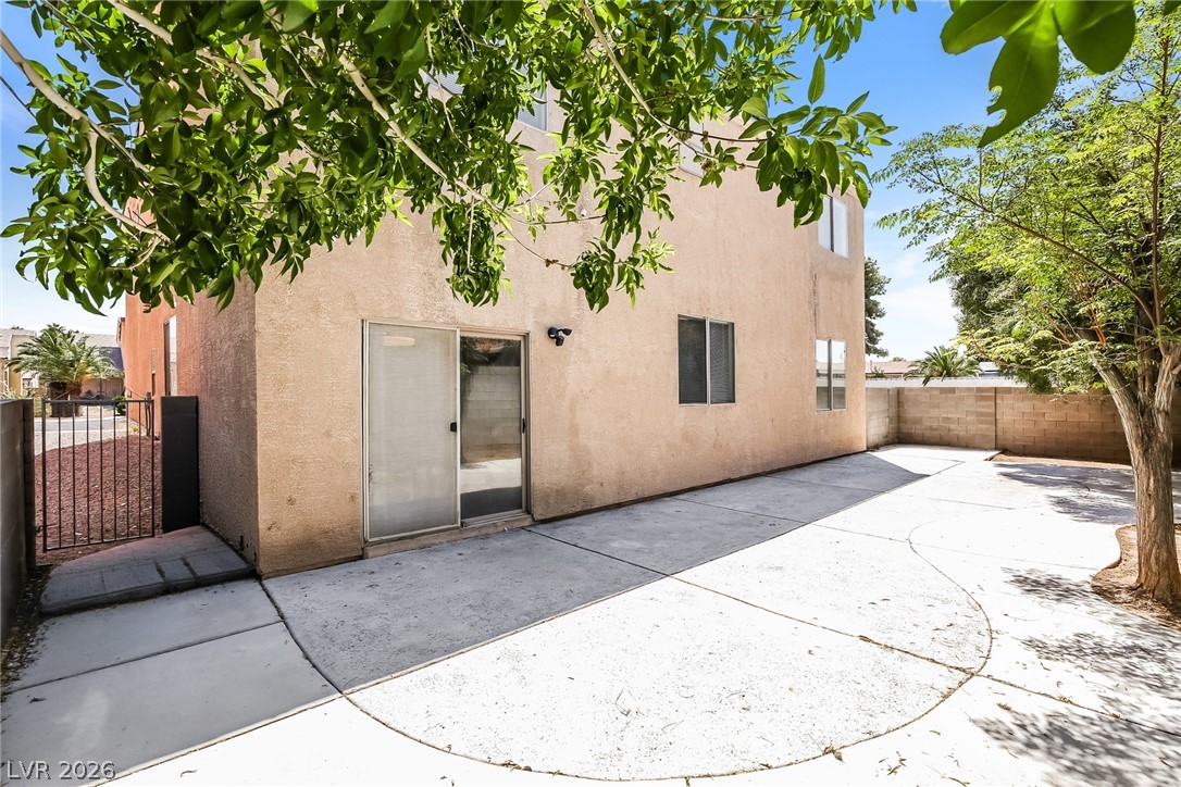5910 Tamara Costa Court Property Photo 21